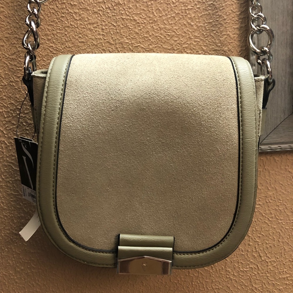 SALE 🌟NWT 🌟 Simply Vera crossbody handbag